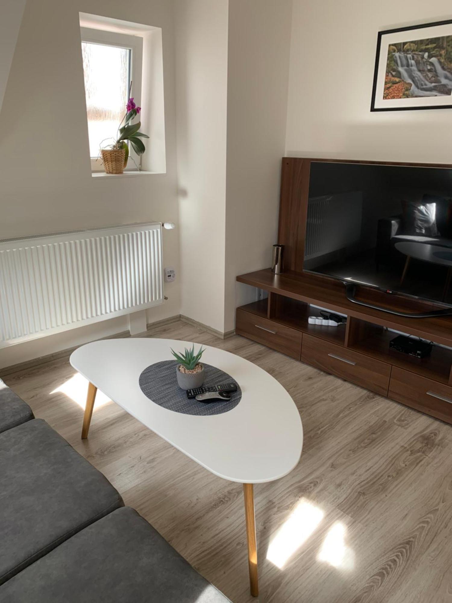 Apartmanovy Byt 2 Tremosna Eksteriør billede